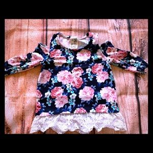 Toddler Girls cold shoulder floral and lace top